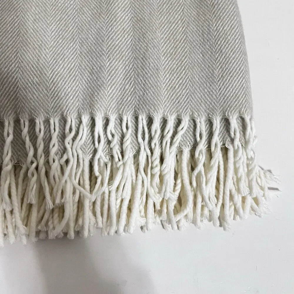 Lands Downunder Italian Herringbone Fringed Beige Throw Blanket Soft Italy